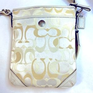 Beautiful Coach Crossbody Purse